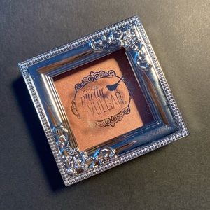 Pretty Vulgar Highlighter + Crown Pro Brush